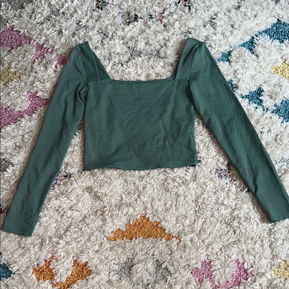 Aritzia Long Sleeve